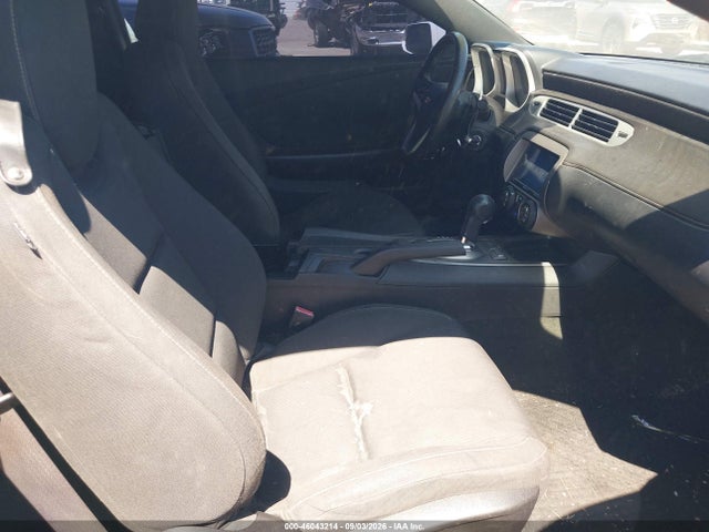 46043214 :رقم المزاد ، 2G1FB1E39E9163281 vin ، 2014 Chevrolet Camaro 1lt مزاد بيع