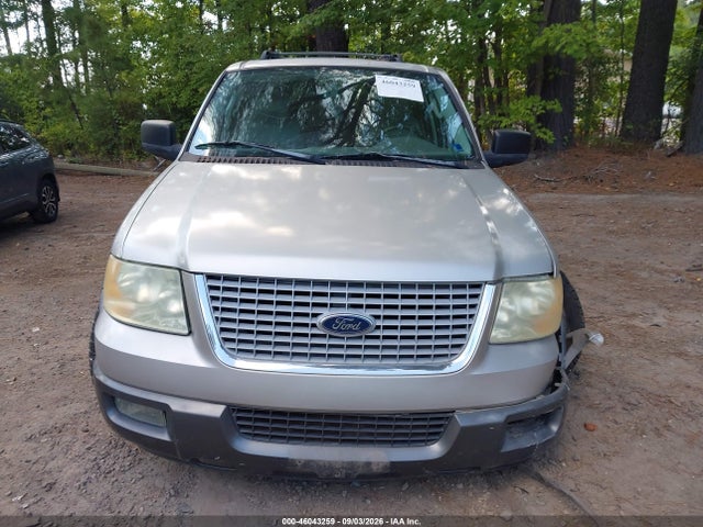 Продажа на аукционе авто 2005 Ford Expedition Xlt, vin: 1FMFU15515LB02725, номер лота: 46043259