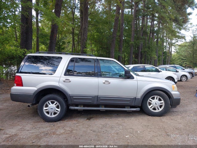 Продажа на аукционе авто 2005 Ford Expedition Xlt, vin: 1FMFU15515LB02725, номер лота: 46043259