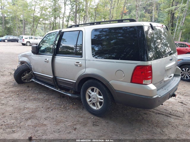 Продажа на аукционе авто 2005 Ford Expedition Xlt, vin: 1FMFU15515LB02725, номер лота: 46043259