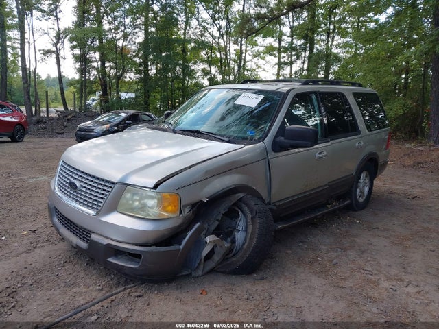 Продажа на аукционе авто 2005 Ford Expedition Xlt, vin: 1FMFU15515LB02725, номер лота: 46043259