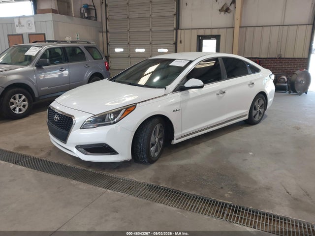 Продажа на аукционе авто 2017 Hyundai Sonata Hybrid Limited, vin: KMHE34L33HA065470, номер лота: 46043267