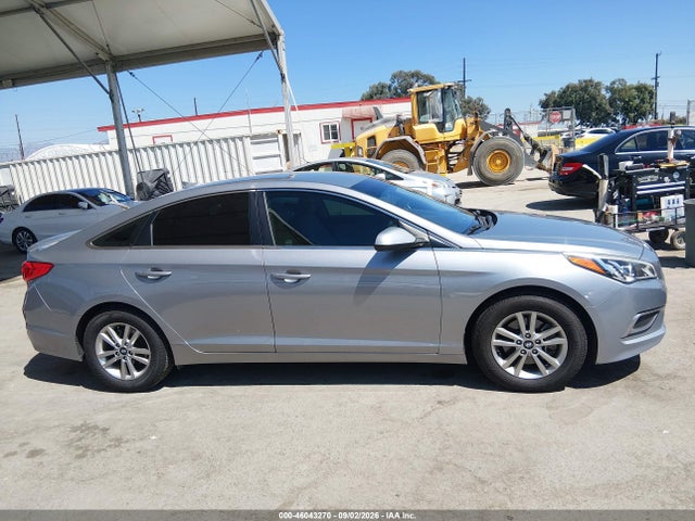 Hyundai SONATA SE 2017 5NPE24AF7HH445277 Image 13