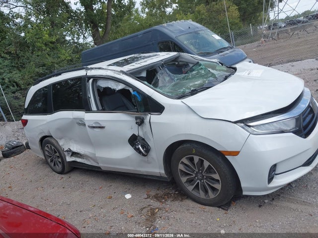 46043272 :رقم المزاد ، 5FNRL6H70NB014136 vin ، 2022 Honda Odyssey Ex-l مزاد بيع
