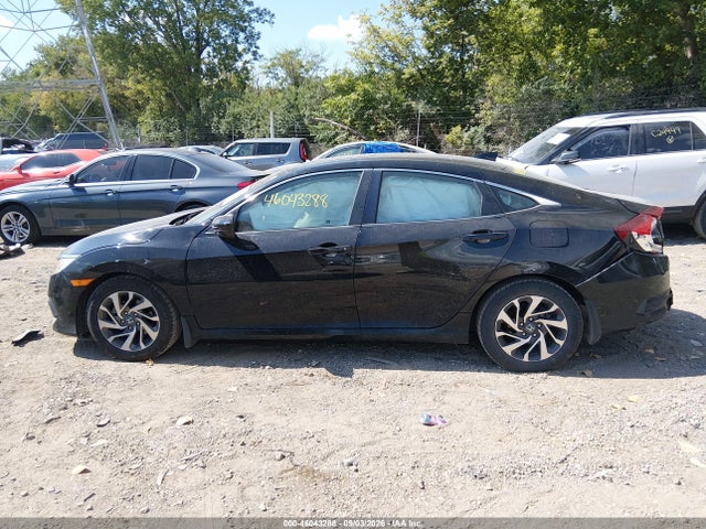 Auction sale of the 2017 Honda Civic Ex, vin: 19XFC2F77HE057039, lot number: 46043288
