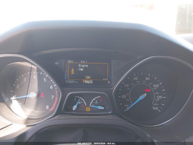 1FADP3K25FL230479 Ford FOCUS SE