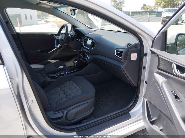 Продаж на аукціоні авто 2018 Hyundai Ioniq Hybrid Blue, vin: KMHC65LC0JU099987, номер лоту: 46043306
