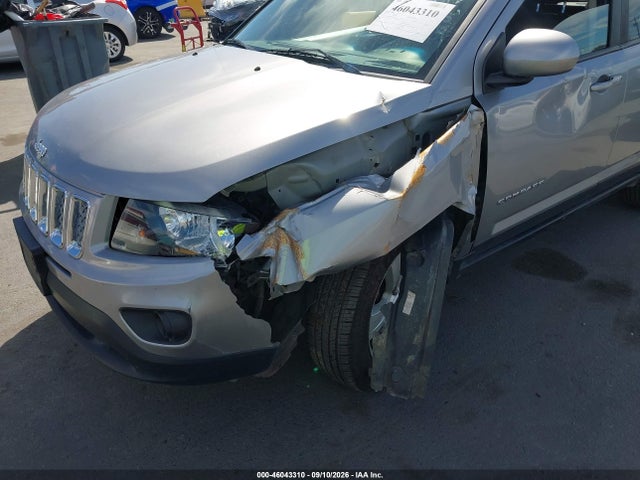Jeep Compass Latitude 4x4 2017 1C4NJDEB4HD154512 Image 6
