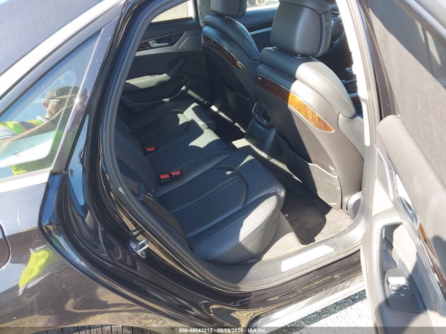 2015 Audi A8 3.0t მანქანა იყიდება აუქციონზე, vin: WAUJGAFD7FN012767, აუქციონის ნომერი: 46043312