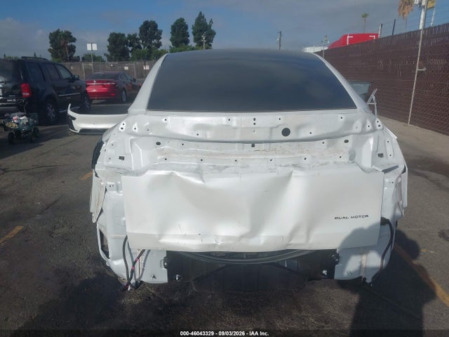7SAYGDEE3TF568729 Tesla Model Y All-wheel Drive/long Range Launch Series/premium All-wheel Drive