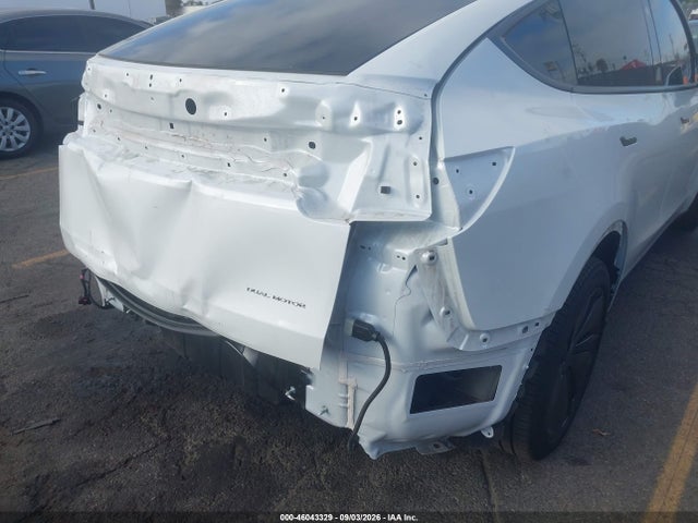 7SAYGDEE3TF568729 Tesla Model Y All-wheel Drive/long Range Launch Series/premium All-wheel Drive