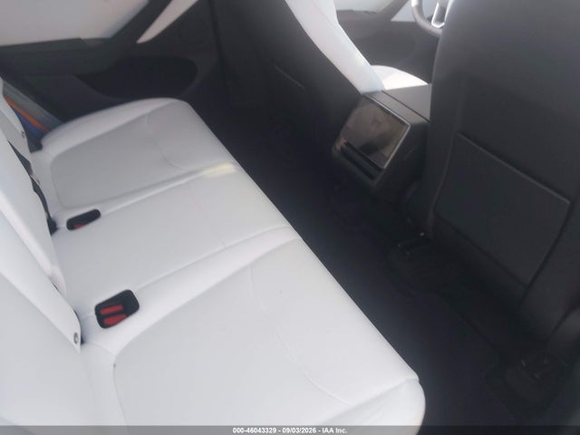 7SAYGDEE3TF568729 Tesla Model Y All-wheel Drive/long Range Launch Series/premium All-wheel Drive