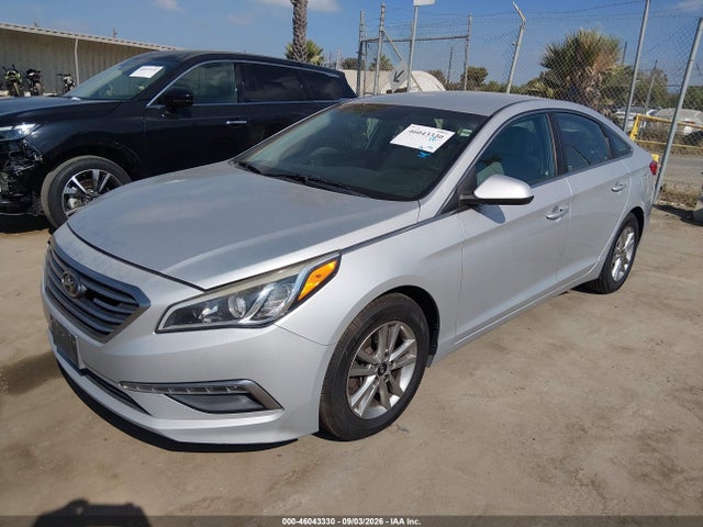 Hyundai SONATA SE 2015 5NPE24AFXFH003428 Image 2