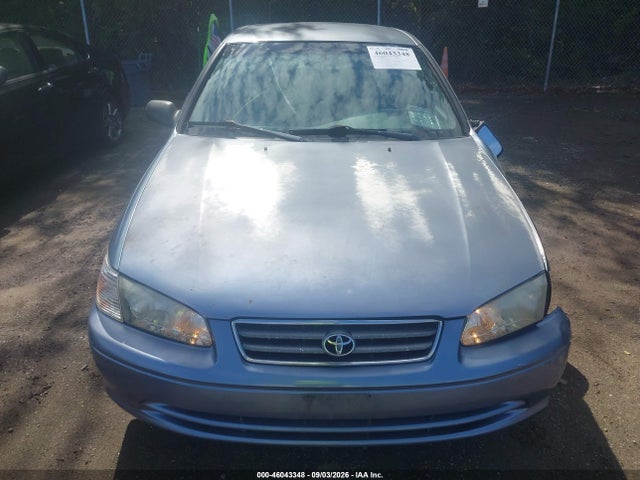 46043348 :رقم المزاد ، 4T1BG22K3YU644610 vin ، 2000 Toyota Camry Le مزاد بيع