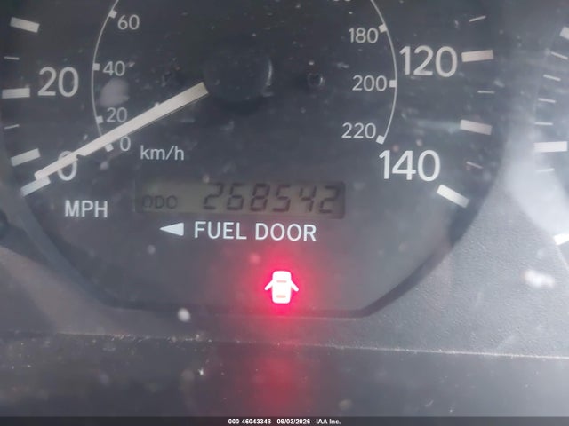 46043348 :رقم المزاد ، 4T1BG22K3YU644610 vin ، 2000 Toyota Camry Le مزاد بيع