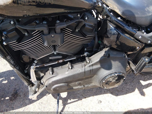 46043356 :رقم المزاد ، 1HD1YWZ17NB052568 vin ، 2022 Harley-davidson Fxlrs مزاد بيع