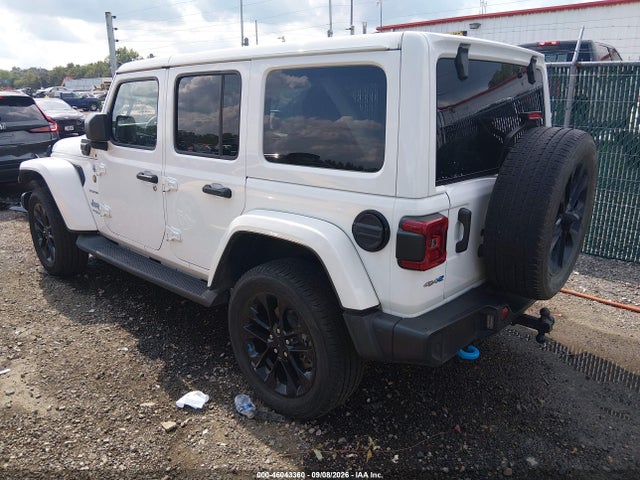 46043360 :رقم المزاد ، 1C4JJXP65NW249712 vin ، 2022 Jeep Wrangler 4xe Unlimited Sahara 4x4 مزاد بيع