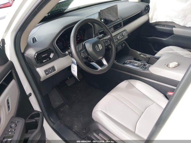 5FNYG2H71RB016959 Honda Pilot Touring