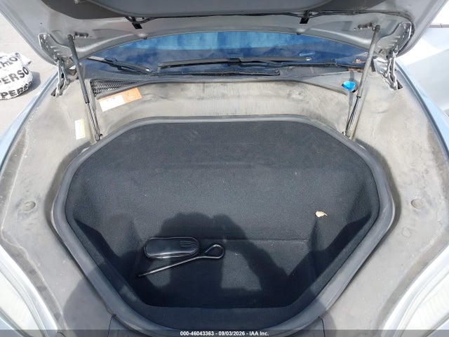 46043363 :رقم المزاد ، 5YJSA1E2XGF126352 vin ، 2016 Tesla Model S 60d/70d/75d/85d/90d مزاد بيع