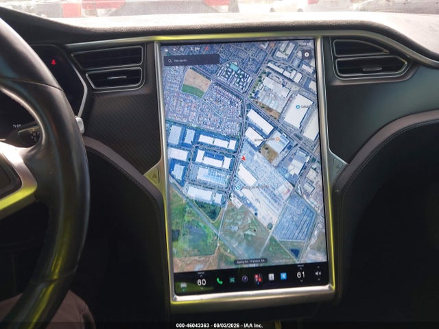 46043363 :رقم المزاد ، 5YJSA1E2XGF126352 vin ، 2016 Tesla Model S 60d/70d/75d/85d/90d مزاد بيع