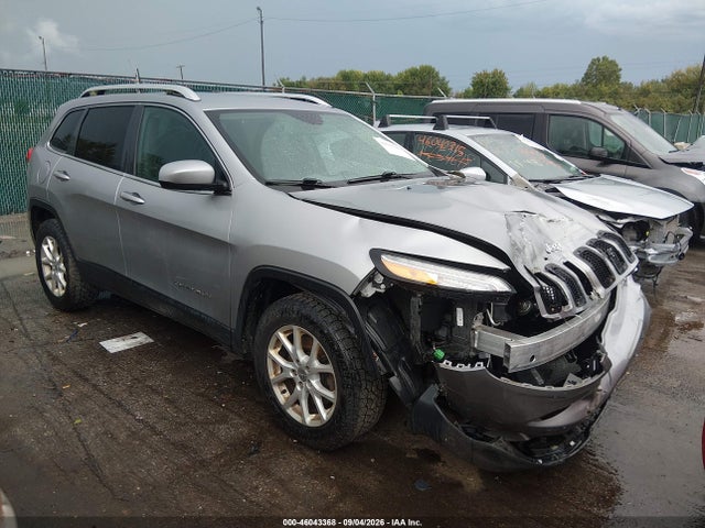 Продажа на аукционе авто 2017 Jeep Cherokee Latitude 4x4, vin: 1C4PJMCB9HW537975, номер лота: 46043368