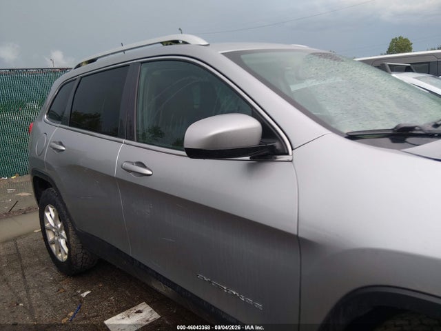 Продажа на аукционе авто 2017 Jeep Cherokee Latitude 4x4, vin: 1C4PJMCB9HW537975, номер лота: 46043368