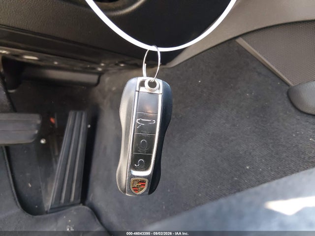 46043395 :رقم المزاد ، WP0AA2A7XJL112510 vin ، 2018 Porsche Panamera 4 مزاد بيع