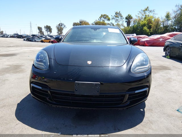 46043395 :رقم المزاد ، WP0AA2A7XJL112510 vin ، 2018 Porsche Panamera 4 مزاد بيع