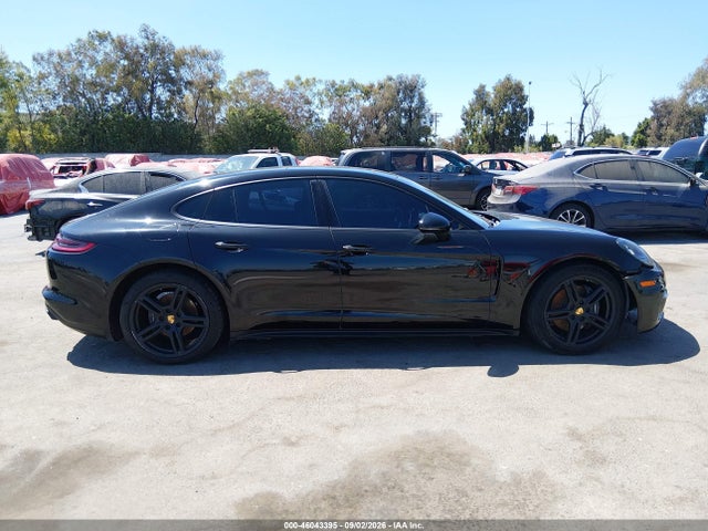 46043395 :رقم المزاد ، WP0AA2A7XJL112510 vin ، 2018 Porsche Panamera 4 مزاد بيع