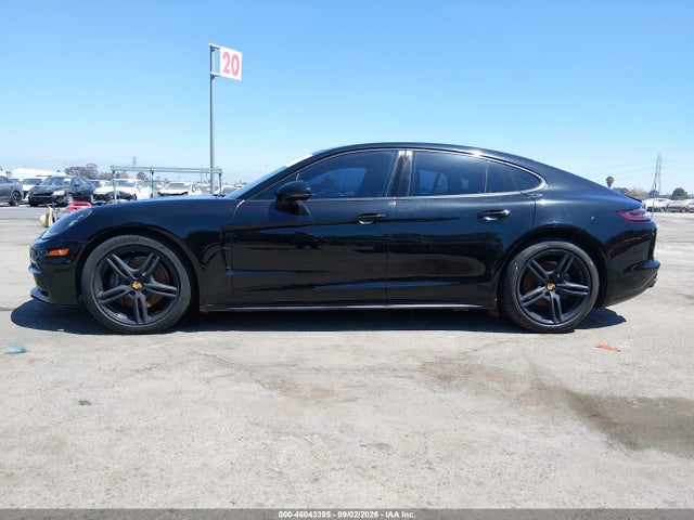 46043395 :رقم المزاد ، WP0AA2A7XJL112510 vin ، 2018 Porsche Panamera 4 مزاد بيع