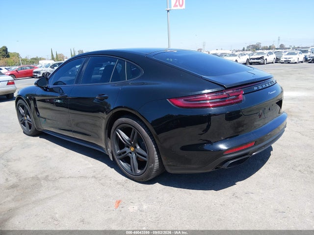 46043395 :رقم المزاد ، WP0AA2A7XJL112510 vin ، 2018 Porsche Panamera 4 مزاد بيع