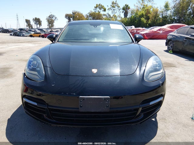46043395 :رقم المزاد ، WP0AA2A7XJL112510 vin ، 2018 Porsche Panamera 4 مزاد بيع