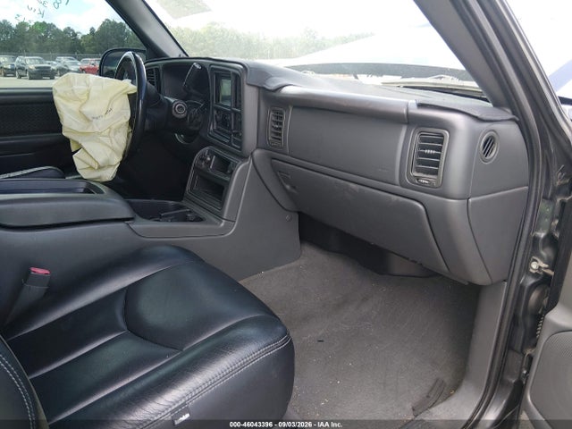 Auction sale of the 2004 Chevrolet Avalanche 1500, vin: 3GNEC12T24G100488, lot number: 46043396