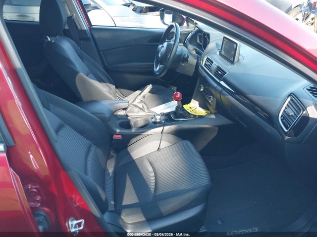 Mazda Mazda3 I Touring 2016 JM1BM1M77G1349901 Image 5