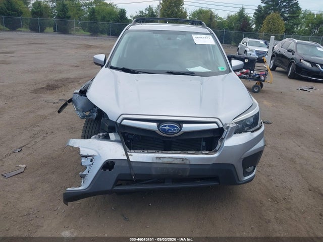 2021 Subaru Forester Premium მანქანა იყიდება აუქციონზე, vin: JF2SKAJC9MH505755, აუქციონის ნომერი: 46043451