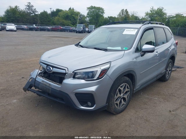 2021 Subaru Forester Premium მანქანა იყიდება აუქციონზე, vin: JF2SKAJC9MH505755, აუქციონის ნომერი: 46043451