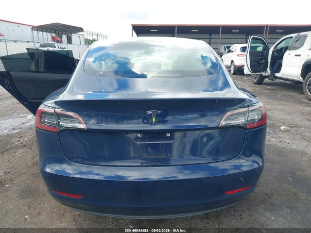 Продажа на аукционе авто 2018 Tesla Model 3 Long Range/mid Range, vin: 5YJ3E1EA3JF024902, номер лота: 46043453