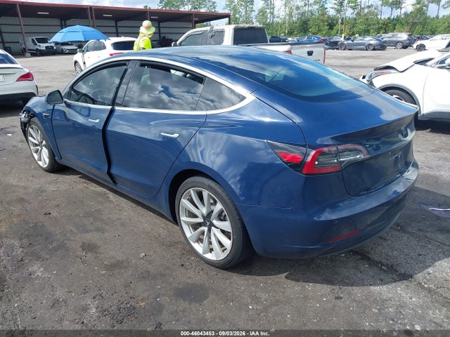 Продажа на аукционе авто 2018 Tesla Model 3 Long Range/mid Range, vin: 5YJ3E1EA3JF024902, номер лота: 46043453