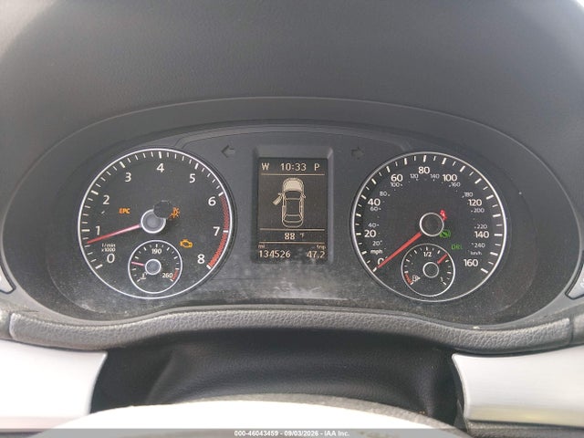 2013 Volkswagen Passat 3.6l V6 Se მანქანა იყიდება აუქციონზე, vin: 1VWBM7A33DC082404, აუქციონის ნომერი: 46043459