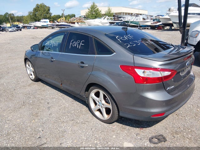 Продажа на аукционе авто 2012 Ford Focus Titanium, vin: 1FAHP3J29CL113325, номер лота: 46043496