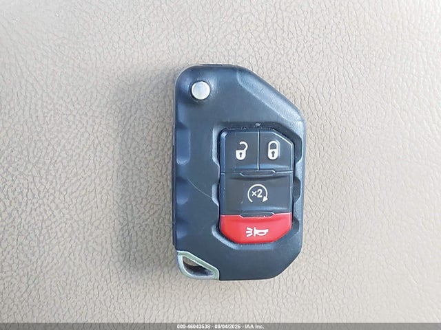 46043538 :رقم المزاد ، 1C4HJXEN9KW509615 vin ، 2019 Jeep Wrangler Unlimited Sahara 4x4 مزاد بيع
