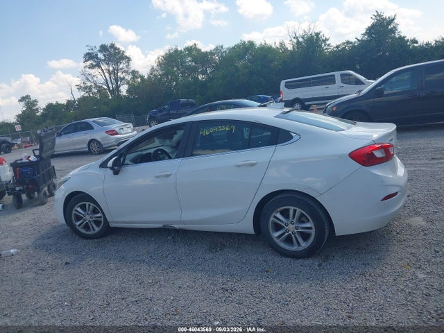 46043569 :رقم المزاد ، 1G1BE5SMXH7121072 vin ، 2017 Chevrolet Cruze Lt Auto مزاد بيع