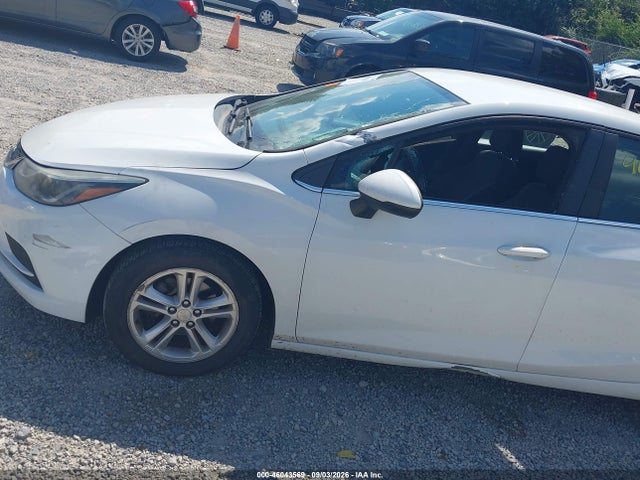 46043569 :رقم المزاد ، 1G1BE5SMXH7121072 vin ، 2017 Chevrolet Cruze Lt Auto مزاد بيع