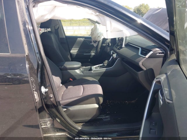 46043570 :رقم المزاد ، JTMRWRFV1PD172943 vin ، 2023 Toyota Rav4 Hybrid Xle مزاد بيع