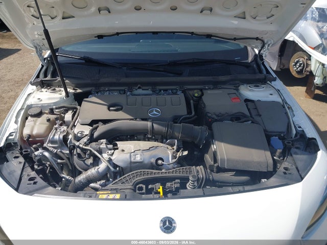 W1K3G4EB7NJ331563 Mercedes-Benz A 220