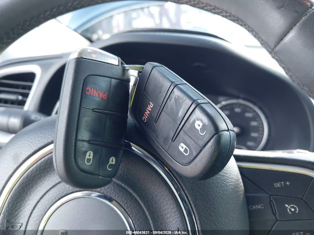 Продаж на аукціоні авто 2019 Jeep Renegade Latitude Fwd, vin: ZACNJABB0KPK86837, номер лоту: 46043621