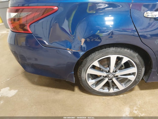 Nissan Altima 2.5 Sr 2017 1N4AL3AP2HC162012 Image 17