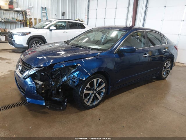 Nissan Altima 2.5 Sr 2017 1N4AL3AP2HC162012 Image 2