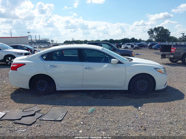 2016 Nissan Altima 2.5/2.5 S/2.5 Sl/2.5 Sr/2.5 Sv მანქანა იყიდება აუქციონზე, vin: 1N4AL3AP2GC221736, აუქციონის ნომერი: 46043732