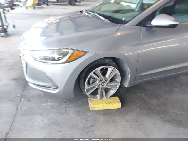2017 Hyundai Elantra Limited მანქანა იყიდება აუქციონზე, vin: 5NPD84LF1HH064872, აუქციონის ნომერი: 46043768